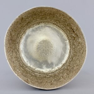 An Indonesian yogya silver bowl, 19th C. — foto 4