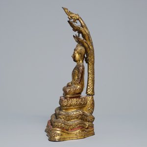 An inlaid gilt-lacquered bronze figure of Buddha, Burma, 19th C. — photo 2