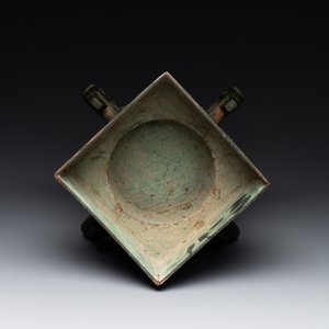 An inscribed Chinese archaistic bronze food vessel, 'gui 簋', Ming — photo 7