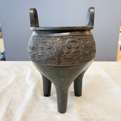 An inscribed Chinese archaistic bronze tripod incense burner with hongmu cover — photo 2