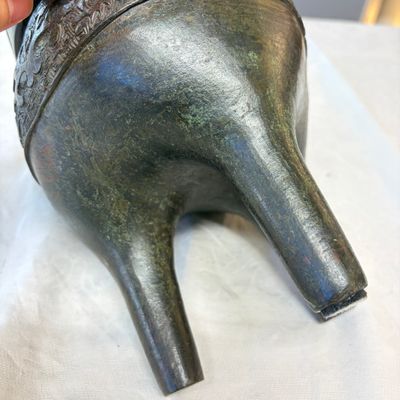 An inscribed Chinese archaistic bronze tripod incense burner with hongmu cover — photo 12