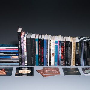 An interesting collection of rare reference works, auction and dealer catalogues on Chinese and Asian art — photo 1