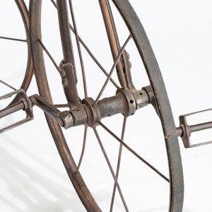 An iron child's tricycle or velocipede — 照片 9
