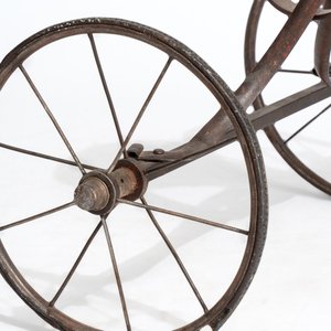 An iron child's tricycle or velocipede — 照片 10