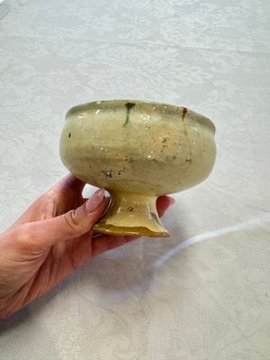 An Italian incised slipware footed bowl, 16/17th C. — photo 11