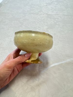An Italian incised slipware footed bowl, 16/17th C. — photo 10
