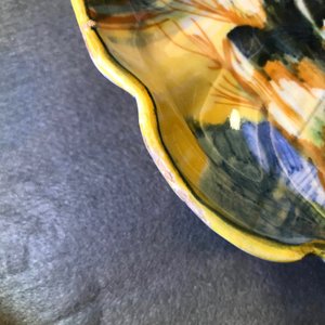 An Italian maiolica crespina with a blacksmith, workshop of Andrea Negroponte, Casteldurante, 2nd half 16th C. — photo 8