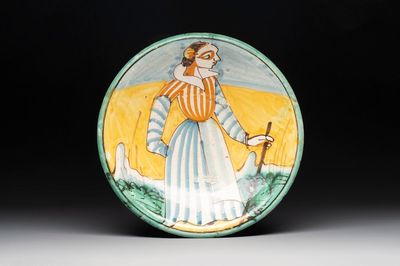 An Italian maiolica dish with a lady, Montelupo, 17th C.