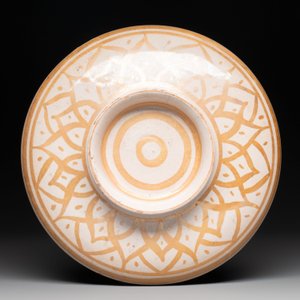 An Italian maiolica heraldic dish, Gubbio, 19th C. — 照片 2