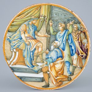 An Italian maiolica "Istoriato" medallion, Urbino, ca. 1560 — 照片 1
