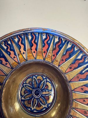 An Italian maiolica lustreware deep plate, Gubbio, 16th C. — foto 18