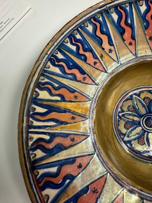 An Italian maiolica lustreware deep plate, Gubbio, 16th C. — foto 2