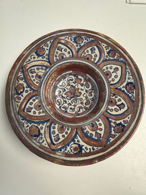 An Italian maiolica lustreware deep plate, Gubbio, 16th C. — foto 11