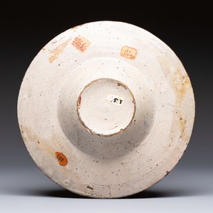 An Italian maiolica lustreware deep plate, Gubbio, 16th C. — foto 2