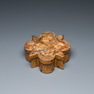 An Italian polychromed bentwood box and cover, probably Siena, 14/15th C. — 照片 2