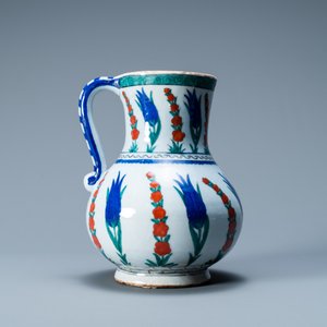 An Iznik-style ewer, Cantagalli, Italy, 19th C. — photo 4