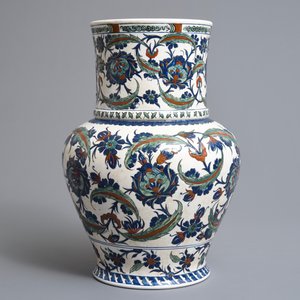 An Iznik-style vase with floral design, Samson, Paris, 19e eeuw — 照片 2