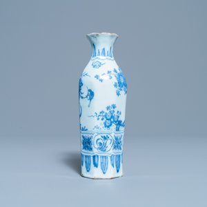 An octagonal Dutch Delft blue and white chinoiserie vase, late 17th C. — 照片 4