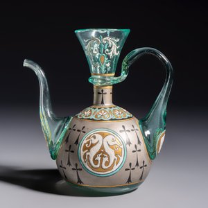 An Orientalist enamelled glass ewer, probably France, 19th C. — photo 2