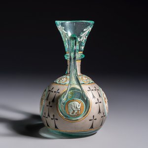 An Orientalist enamelled glass ewer, probably France, 19th C. — photo 3