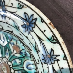 An ornamental Iznik plate, Turkey, 1st half 17th C. — 照片 9