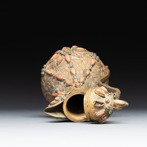An Ottoman coral-and-turquoise-inlaid gilt-copper tea service with five Chinese wucai cups, 19th C. — photo 17