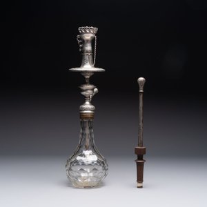 An Ottoman silver-mounted cut-glass hookah with an enamelled silver mouthpiece, 19th c. — 照片 3