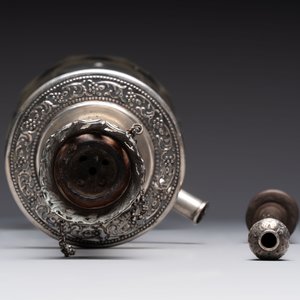 An Ottoman silver-mounted cut-glass hookah with an enamelled silver mouthpiece, 19th c. — 照片 6
