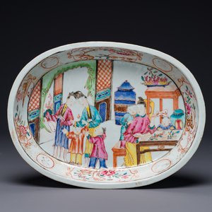 An oval Chinese Canton famille rose 'mandarin subject' bowl, Qianlong — photo 1
