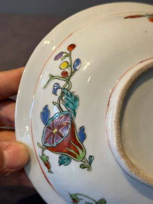 An oval Chinese famille rose 'Madame de Pompadour' dish, Qianlong, ca. 1745 — foto 8