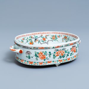 An oval Chinese famille verte 'phoenix' basin, Kangxi — photo 2