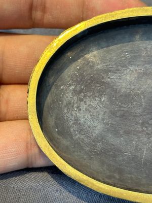 An oval Chinese imperial gold and silver filigree lidded 'dragon' box on reticulated stand and with presentation box, Qianlong mark and of the period — photo 16