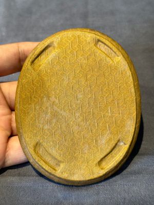 An oval Chinese imperial gold and silver filigree lidded 'dragon' box on reticulated stand and with presentation box, Qianlong mark and of the period — photo 29