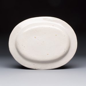 An oval polychrome Italian maiolica dish, Deruta, 17th C. — photo 2