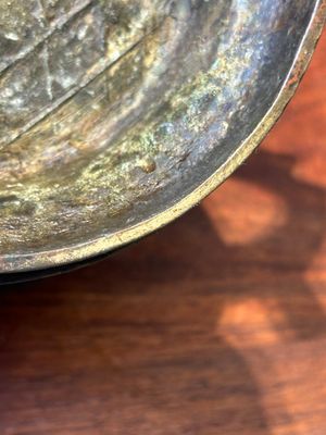 An unusual Chinese archaistic bronze censer with wooden cover, 'gui', Song — photo 19