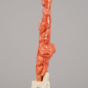 An unusual Chinese carved coral figure of Shou Lao on an ivory stand, Qing Dynasty — photo 8