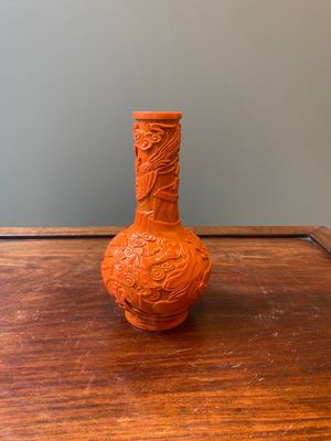 An unusual Chinese coral-red Peking glass bottle vase, Daoguang mark and probably of the period — photo 1