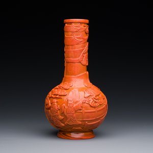 An unusual Chinese coral-red Peking glass bottle vase, Daoguang mark and probably of the period — photo 2