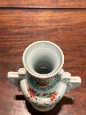 An unusual Chinese famille rose export porcelain vase, Qianlong — photo 5
