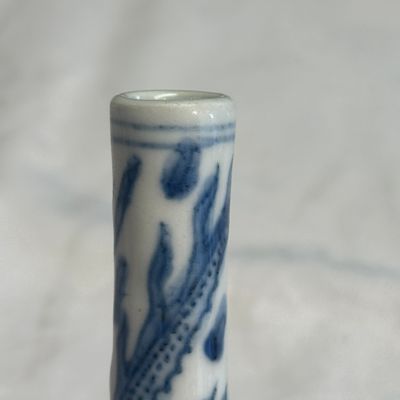 An unusual Chinese Swatow blue and white 'Dragon' triple-gourd vase — 照片 6