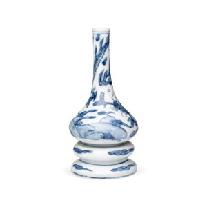 An unusual Chinese Swatow blue and white 'Dragon' triple-gourd vase — 照片 3