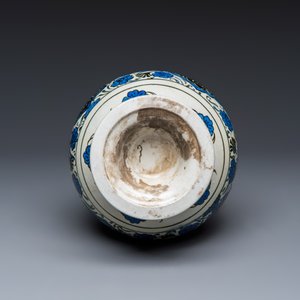 An unusual Samson Safavid- or Iznik-style bottle vase — 照片 6