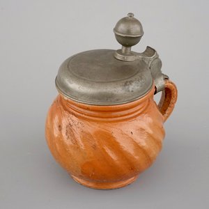 An unusual small Bunzlau pewter-mounted stoneware jug, ca. 1700 — 照片 1