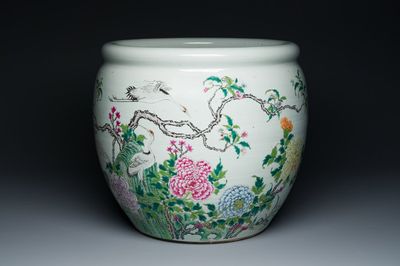 Aquarium en porcelaine de Chine famille rose à décor de grues, 19ème