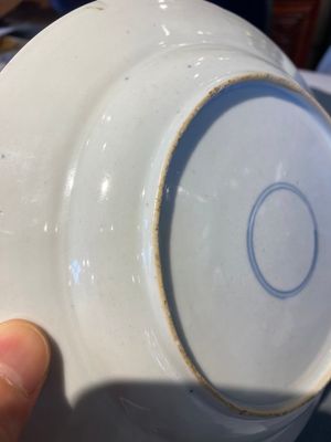 Assiette de type 'South Sea Bubble' en porcelaine de Chine à décor de l'Harlequin de la commedia dell'arte, Kangxi/Yongzheng — photo 8