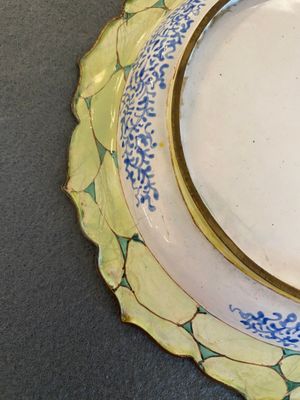 Assiette en émaux de Canton à sujet érotique, Chine, Yongzheng/Qianlong — photo 7