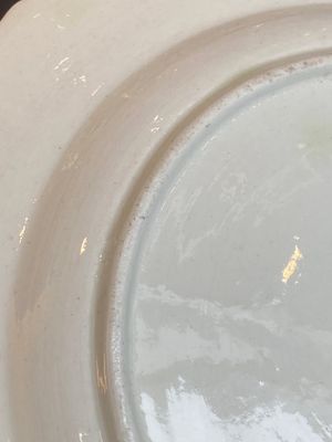 Assiette en porcelaine à décor Kakiemon, Chantilly, France, 18ème — photo 6