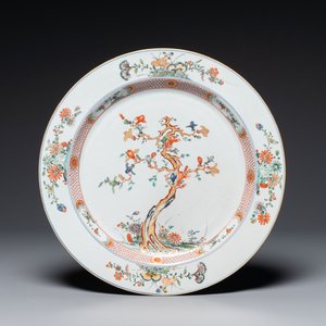 Assiette en porcelaine de Chine famille verte à décor de magnolia, Kangxi — photo 1