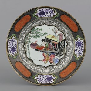 Assiette fine en porcelaine de Chine, famille rose, Yongzhen, 18e — photo 1