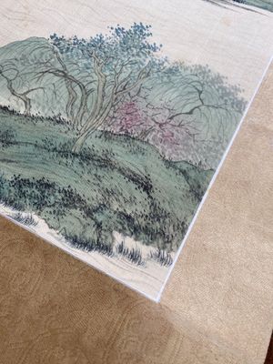 Attributed to Pu Xinyu 溥心畬 (1896-1963): 'Landscape with scholars under the willow', ink and colour on silk — 照片 6